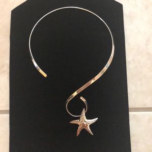 Sterling silver choker with starfish pendant